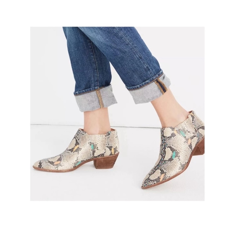 LIKE NEW Madewell Myles snakeskin leather ankle boots